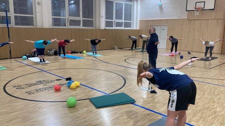 Full body stretching, Nové Město nad Metuji | NATURAMEDICIN
