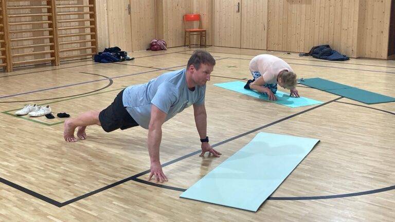 Full body stretching, Nové Město nad Metuji | NATURAMEDICIN